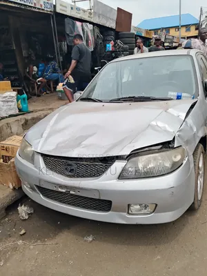Mazda 323 2004 Silver