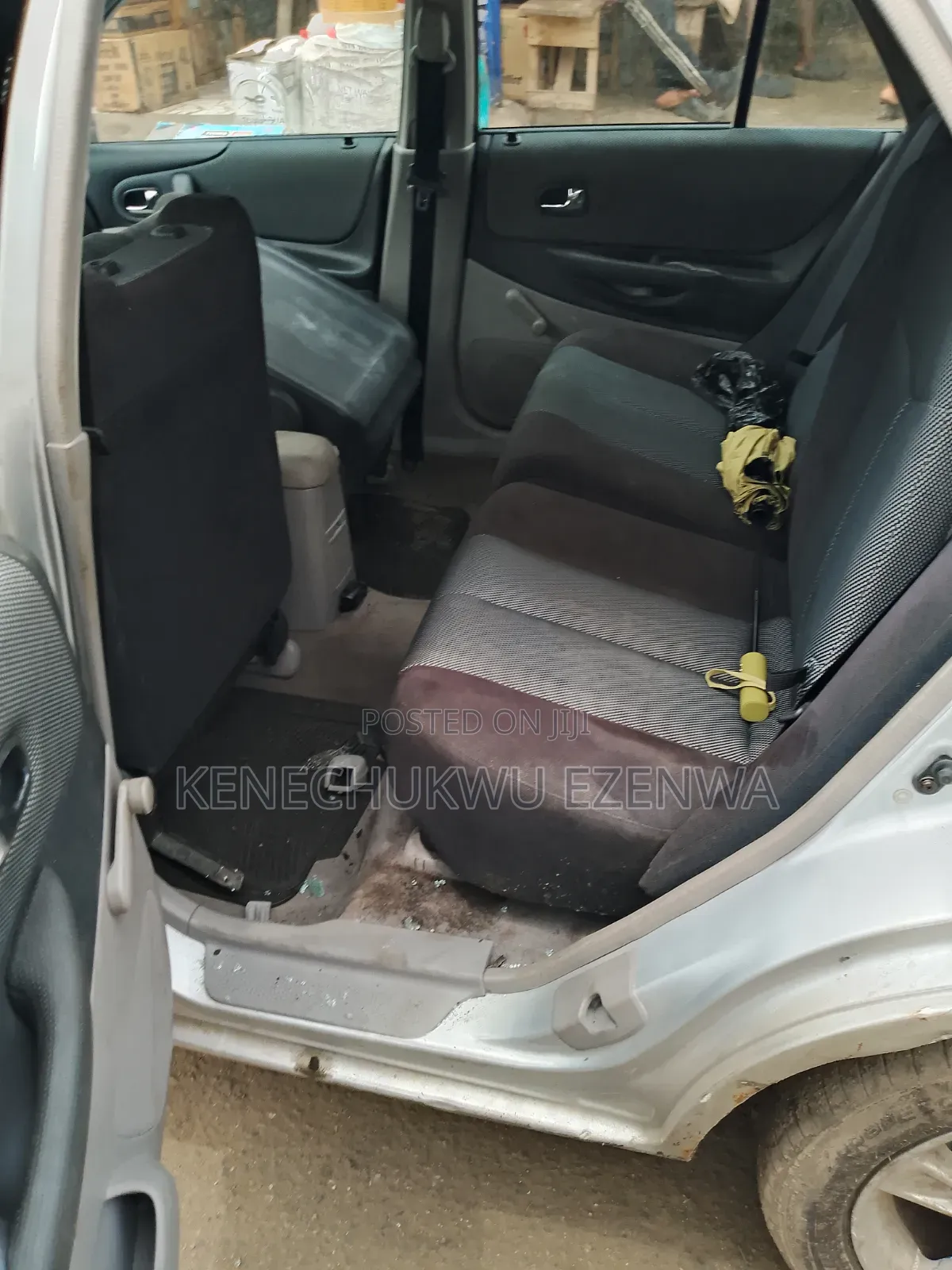 Mazda 323 2004 Silver