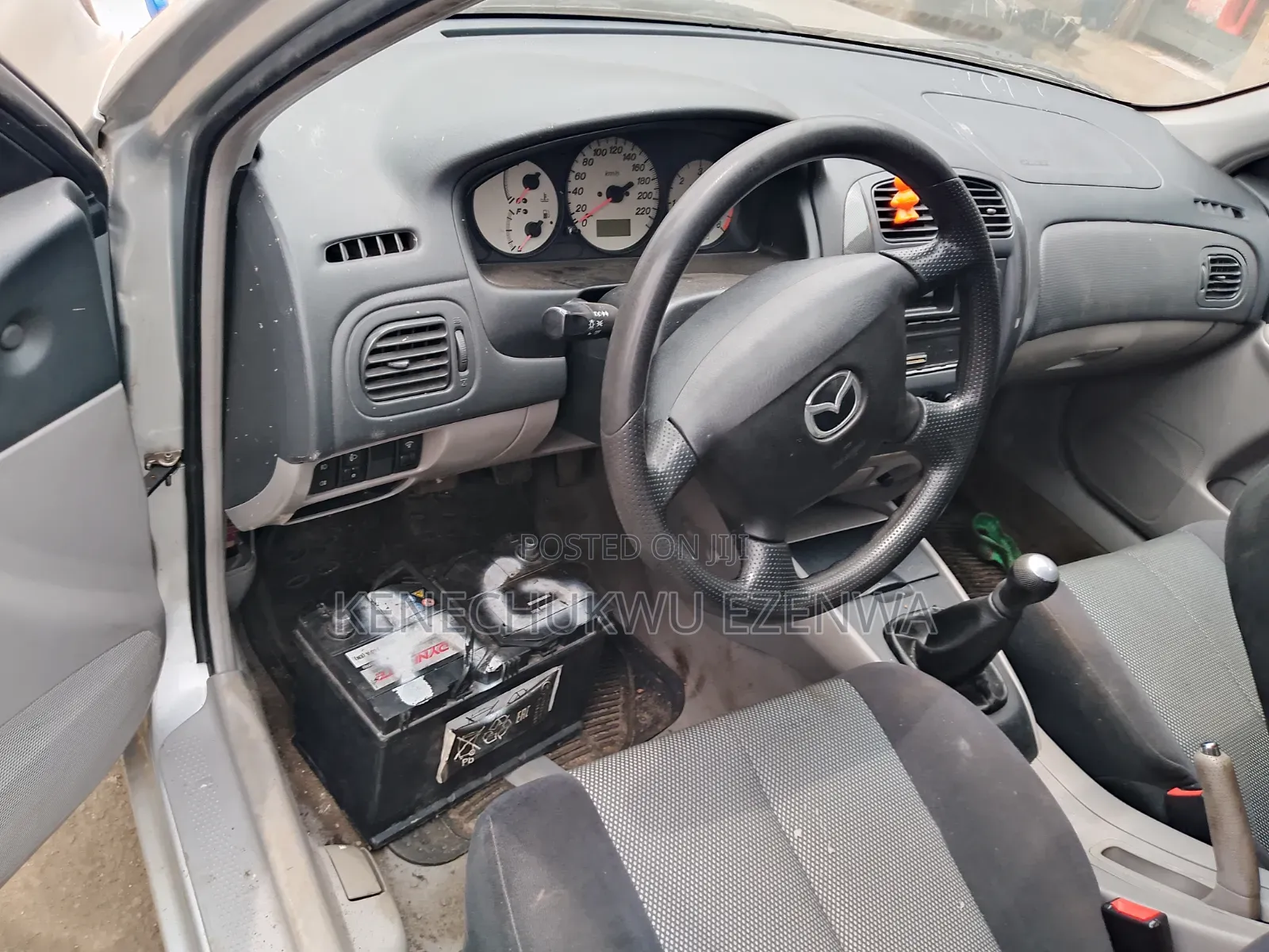 Mazda 323 2004 Silver