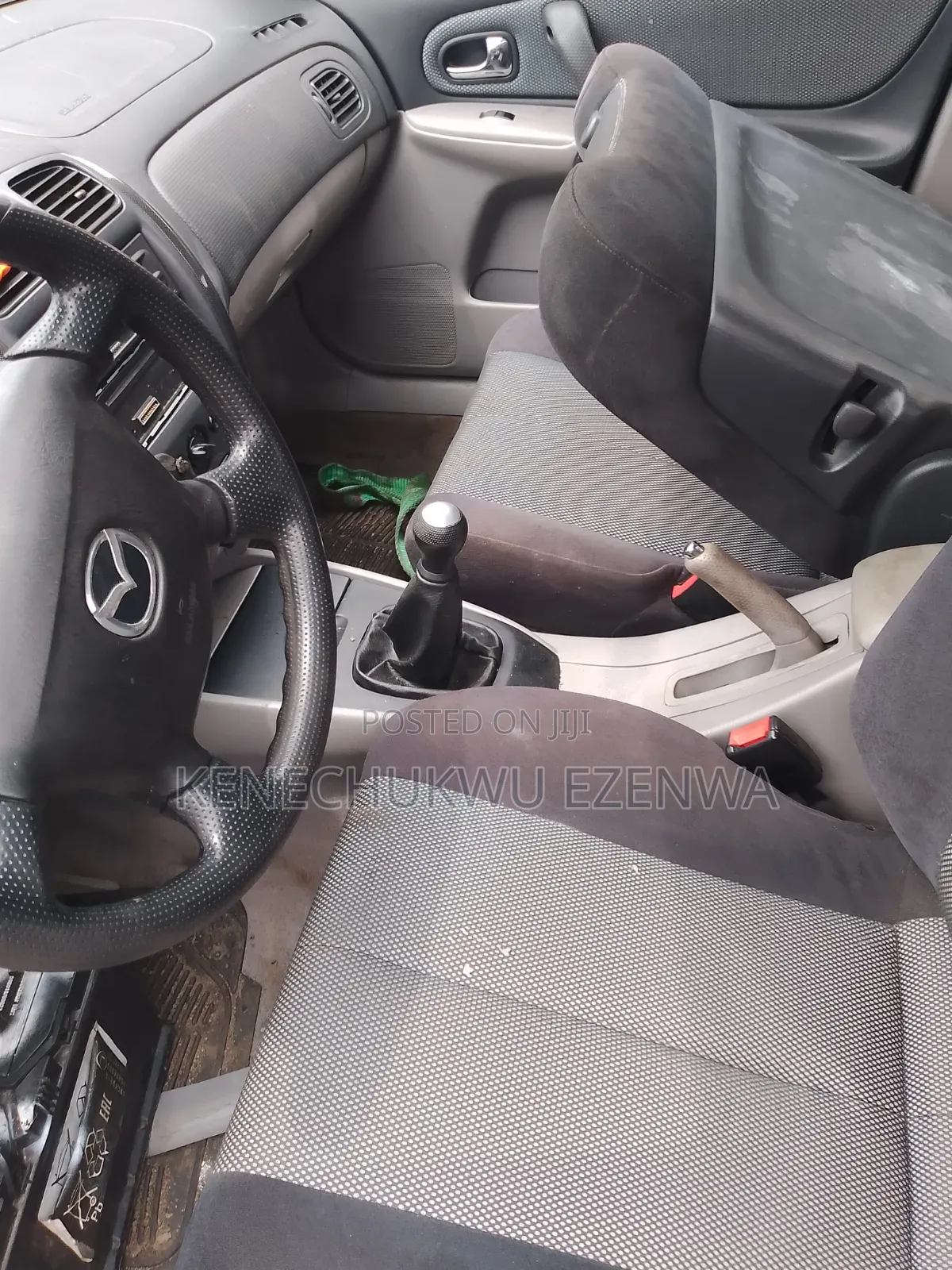 Mazda 323 2004 Silver