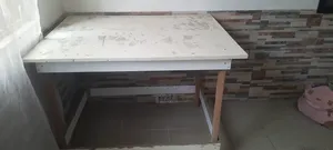 Tailor Cutting Table