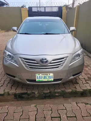Toyota Camry 2007 Gold
