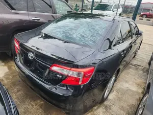 Toyota Camry SE 4dr Sedan (2.5L 4cyl 6A) 2013 Black