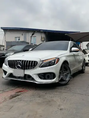 Mercedes-Benz C300 2015 White