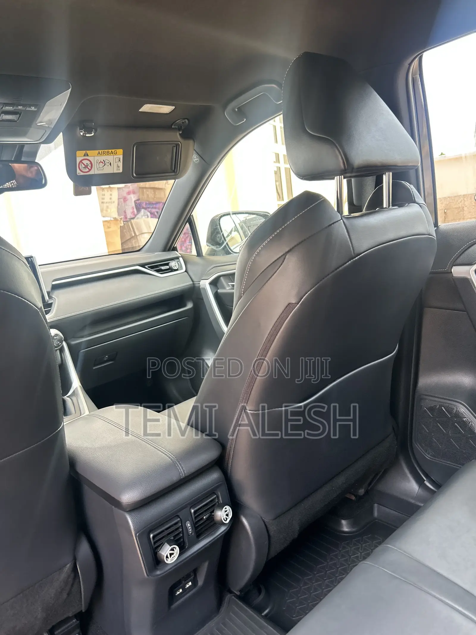 Toyota RAV4 LE 2021 Black