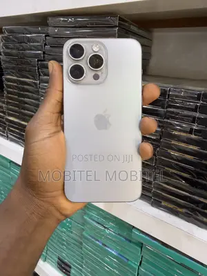 Apple iPhone 15 Pro Max 256 GB