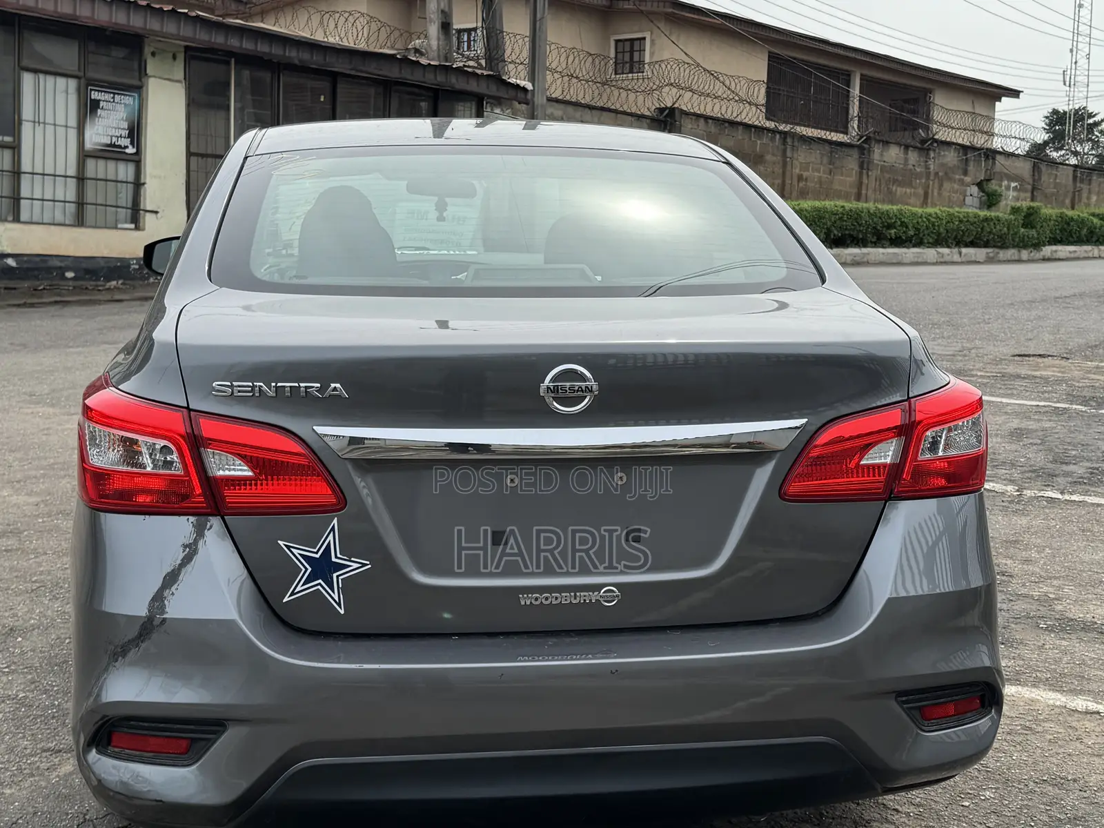 Nissan Sentra 2017 Gray