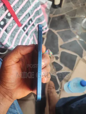Apple iPhone 12 64 GB Blue