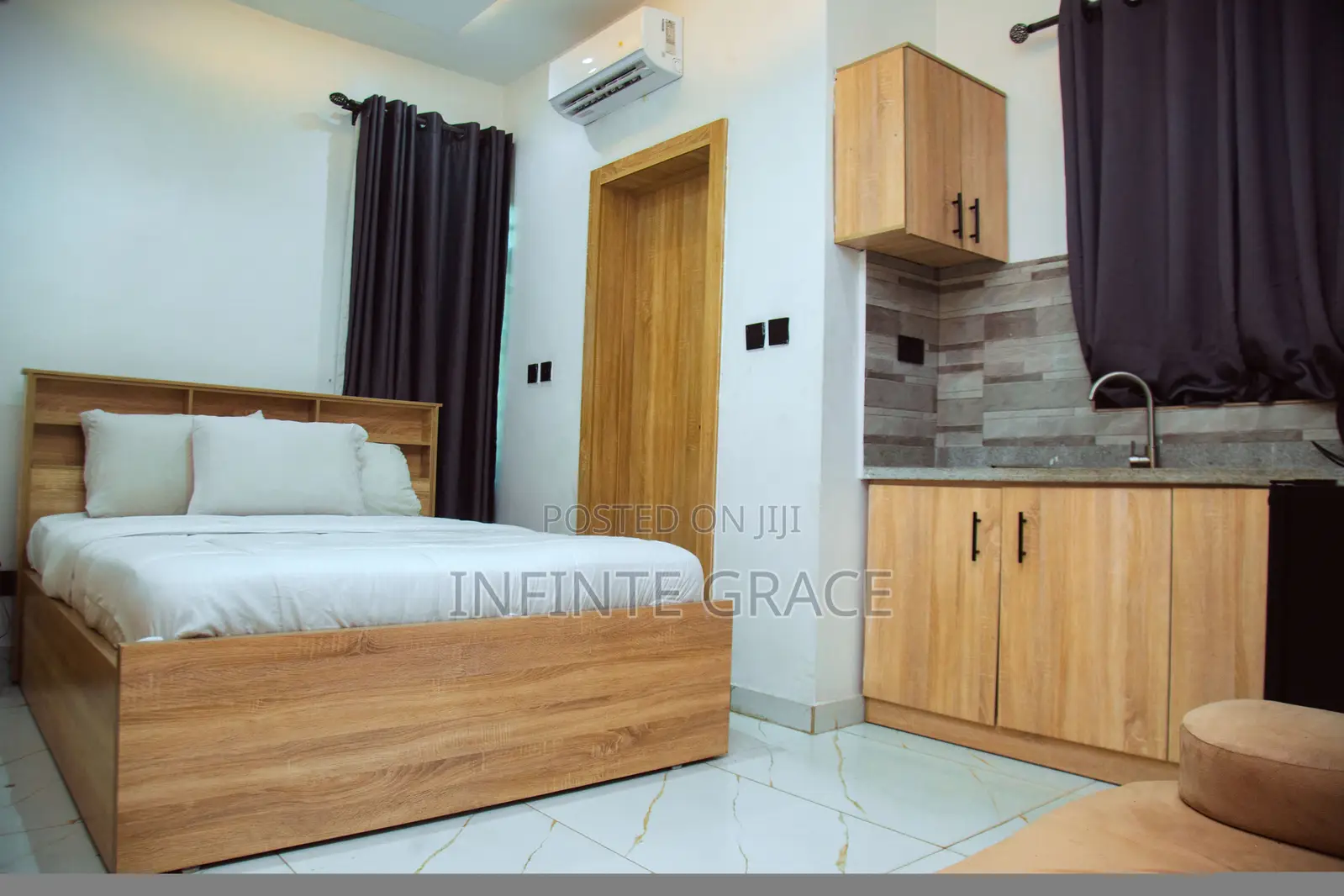 Deluxe Royal Executive Suite