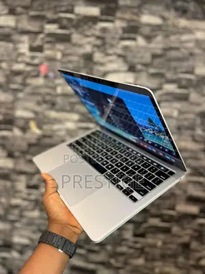 Laptop Apple MacBook Pro 2021 M1 16GB Apple M1 Pro SSD 1T