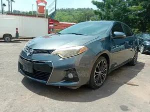 Toyota Corolla 2014 Blue