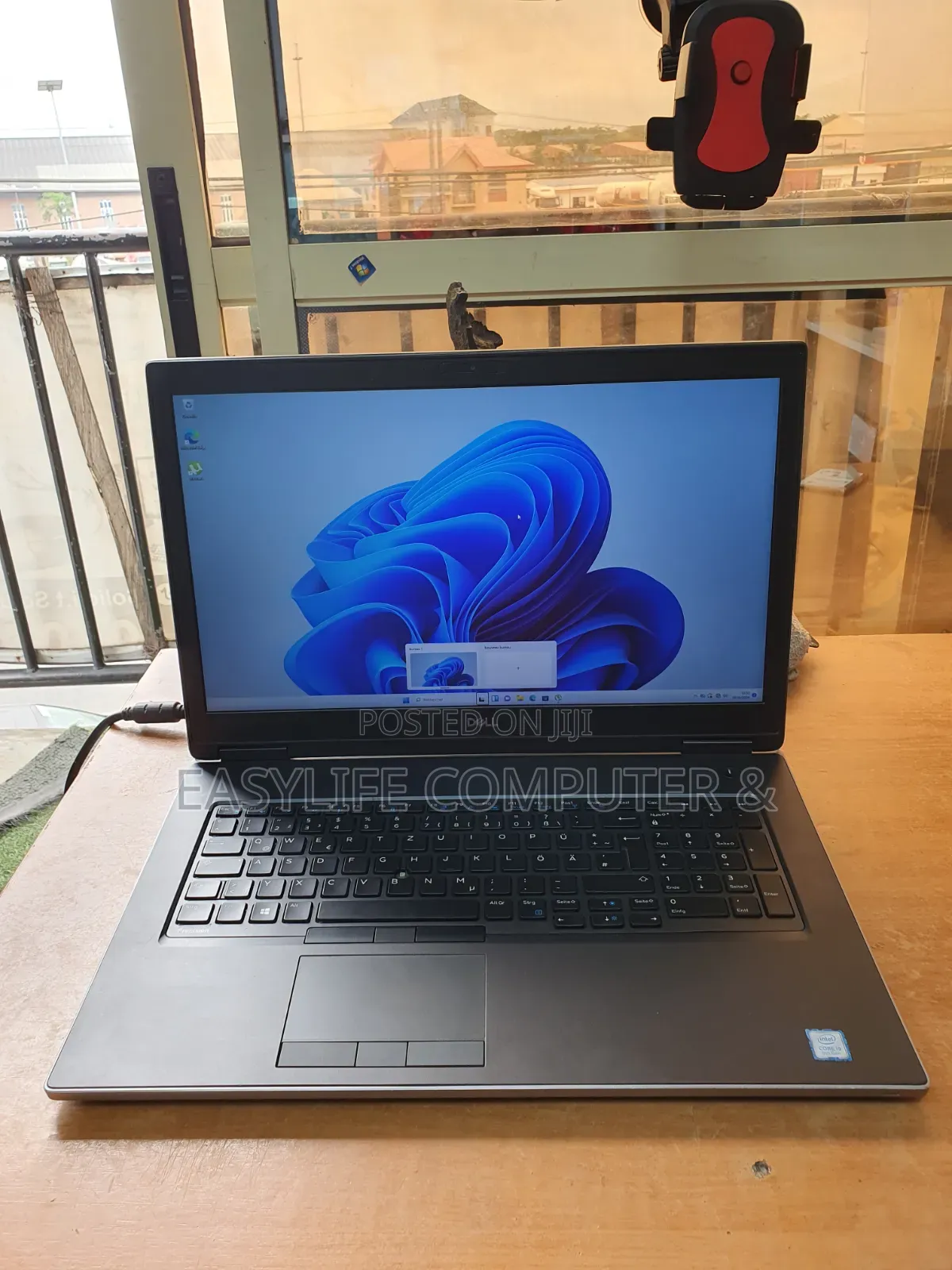 Laptop Dell Precision 7740 16GB Intel Core i9 SSD 512GB