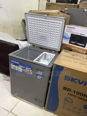 Skyrun 100L Chest Freezer for Drinks and Food