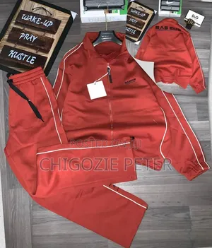 Luxurious Wears ( 2P VAULT)
