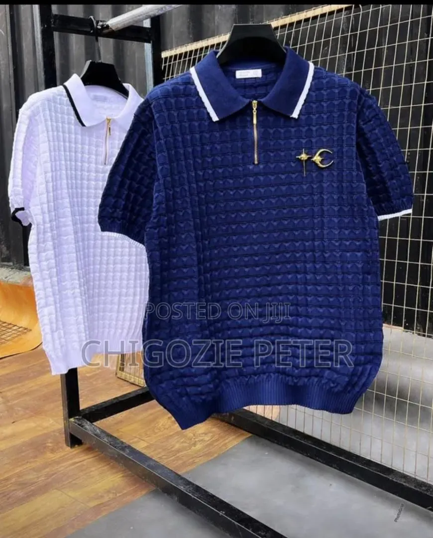 Luxurious Wears ( 2P VAULT)