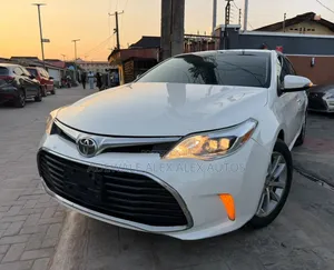Toyota Avalon 2014 White