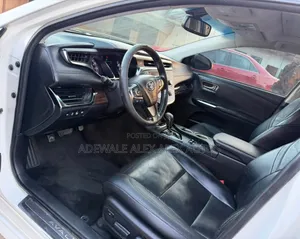 Toyota Avalon 2014 White