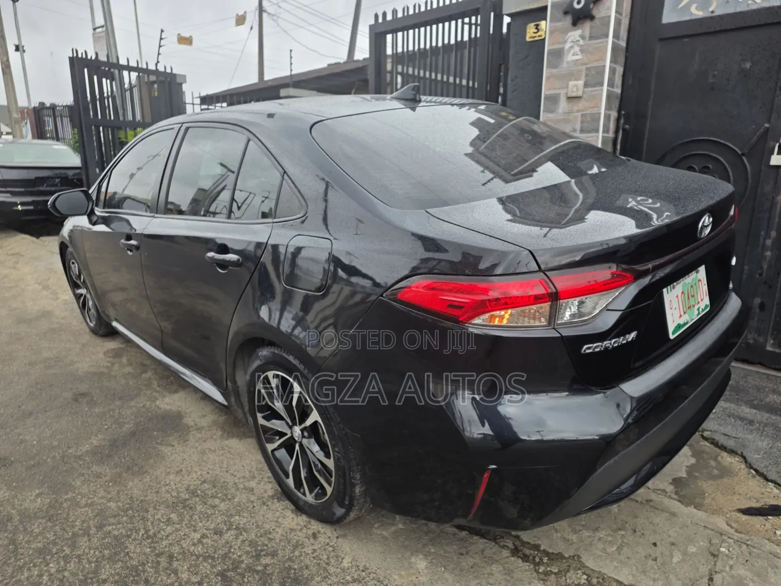 Toyota Corolla LE 2021 Black