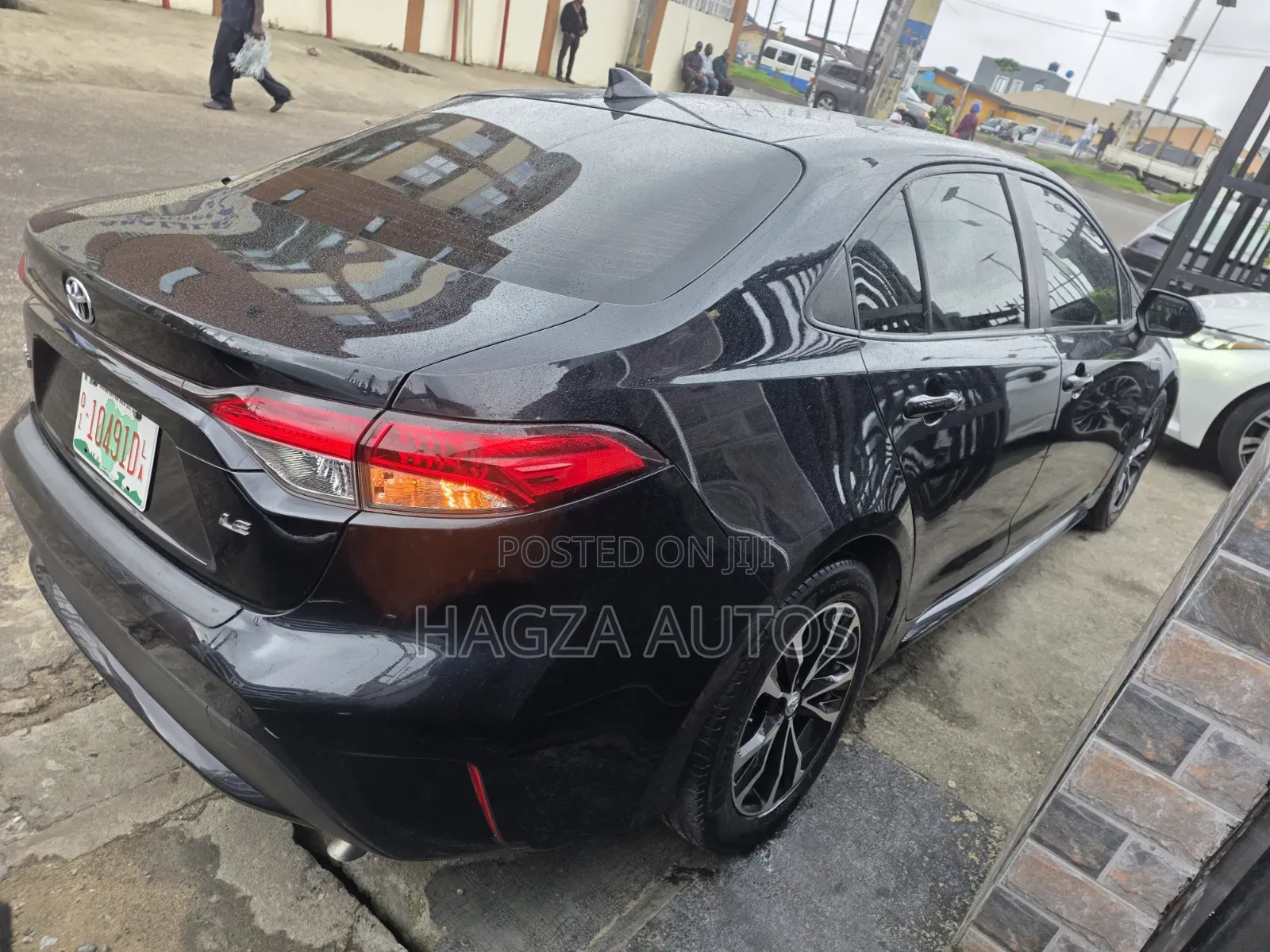 Toyota Corolla LE 2021 Black
