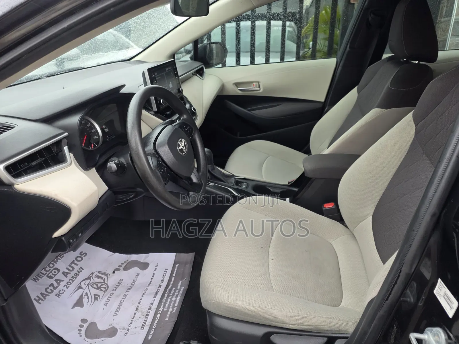 Toyota Corolla LE 2021 Black
