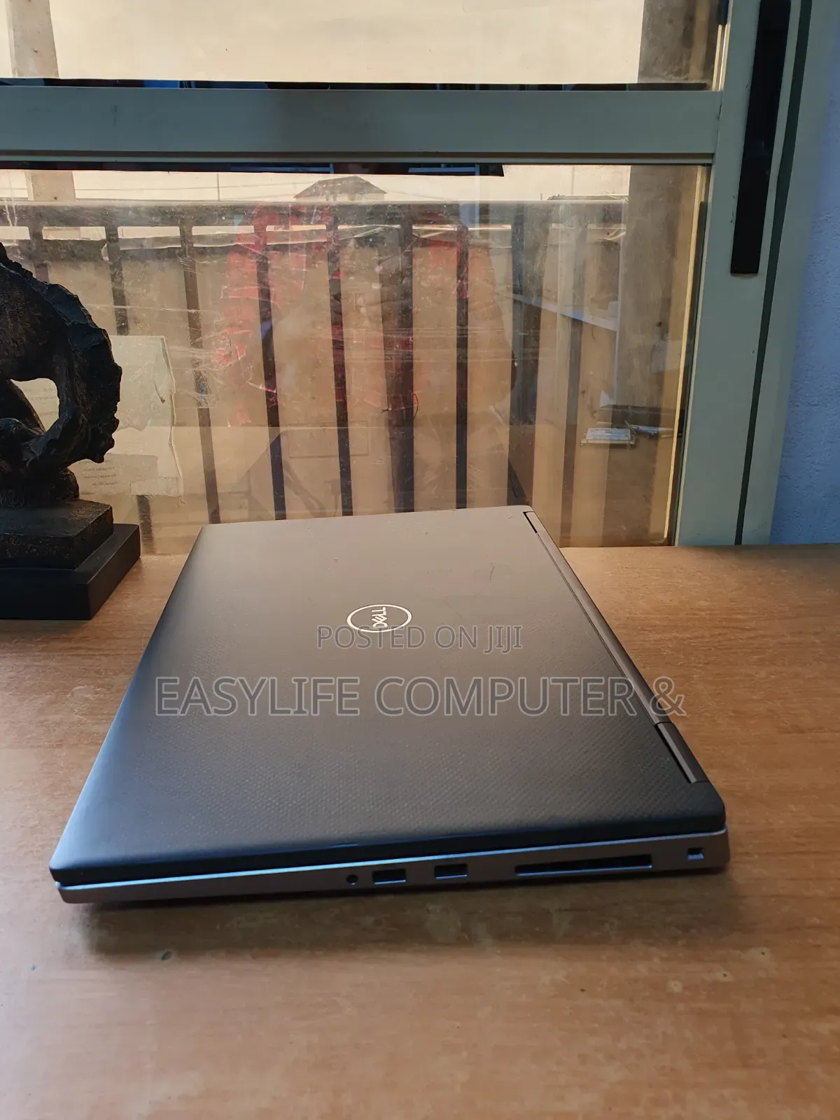 Laptop Dell Precision 7740 16GB Intel Core i9 SSD 512GB