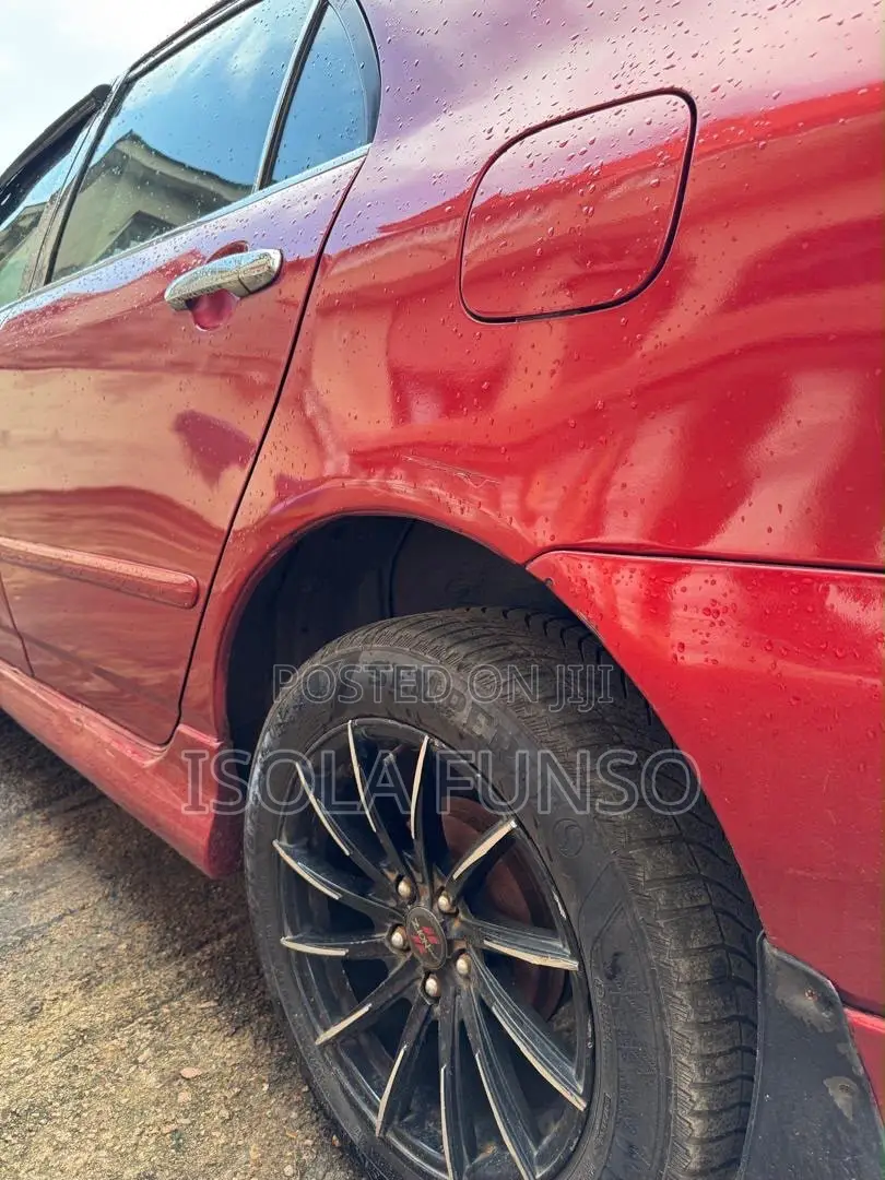 Toyota Corolla 2005 Red