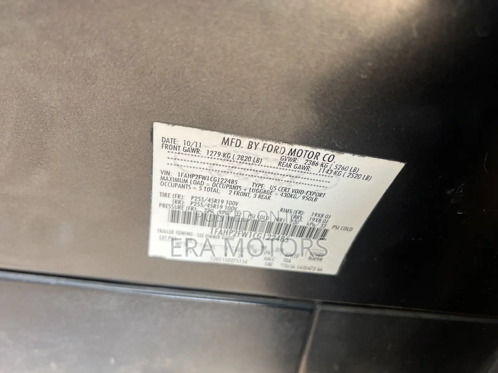 Ford Taurus 2012 Gray