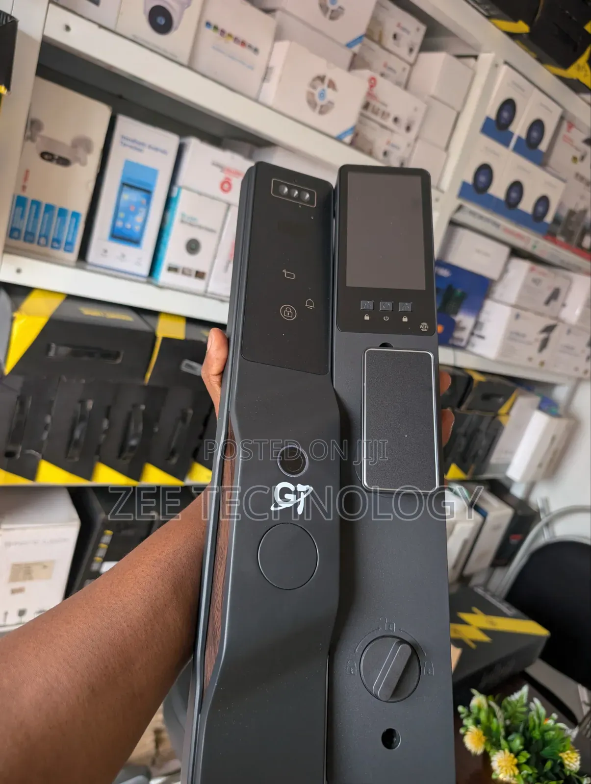 Face Recognition Smart Lock With Biometric GJK
