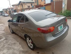 Hyundai Elantra 2009 Gray