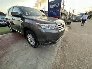 Toyota Highlander 2012 Gray