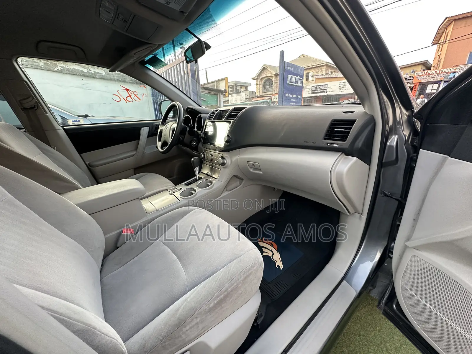 Toyota Highlander 2012 Gray