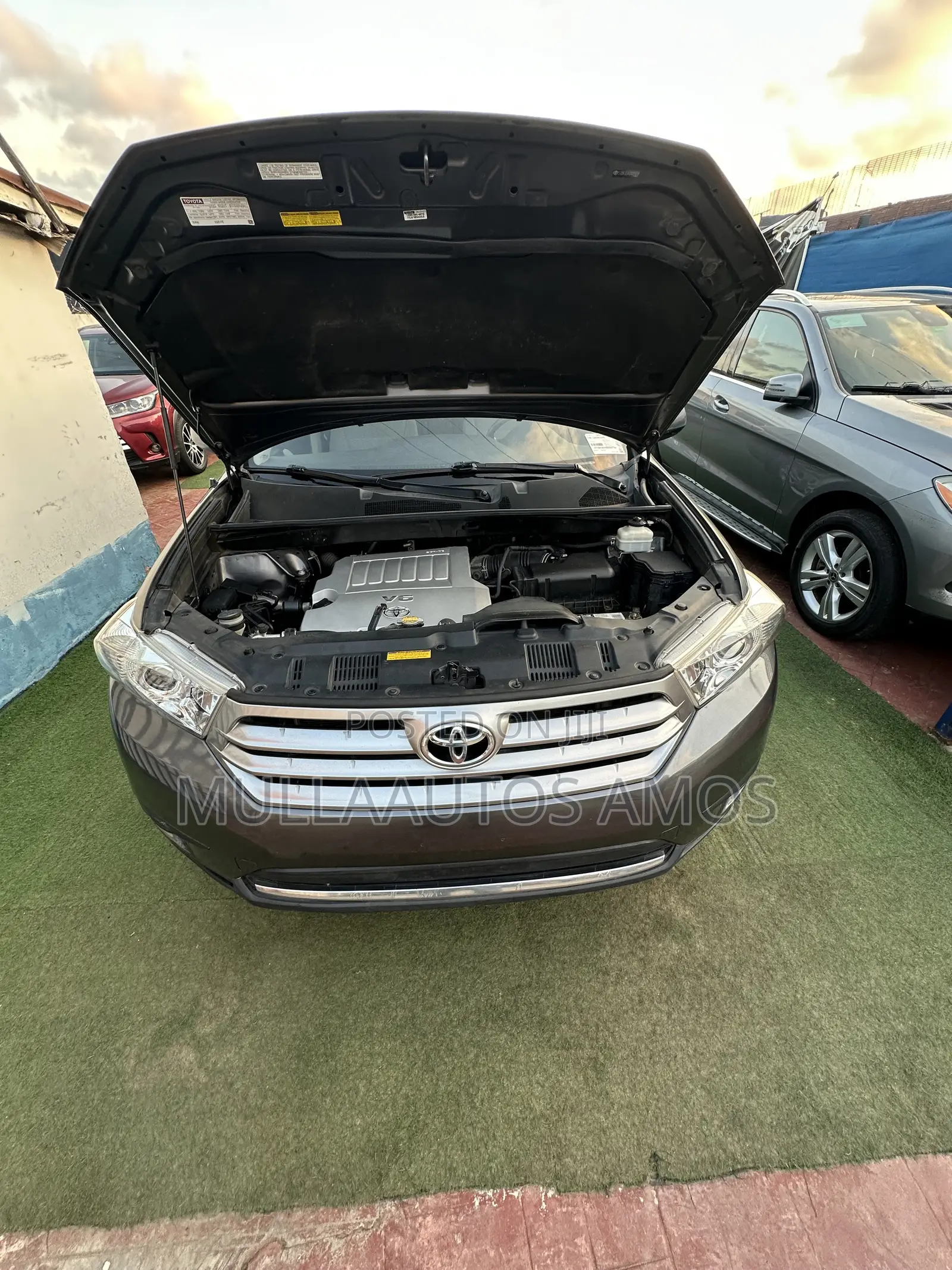 Toyota Highlander 2012 Gray