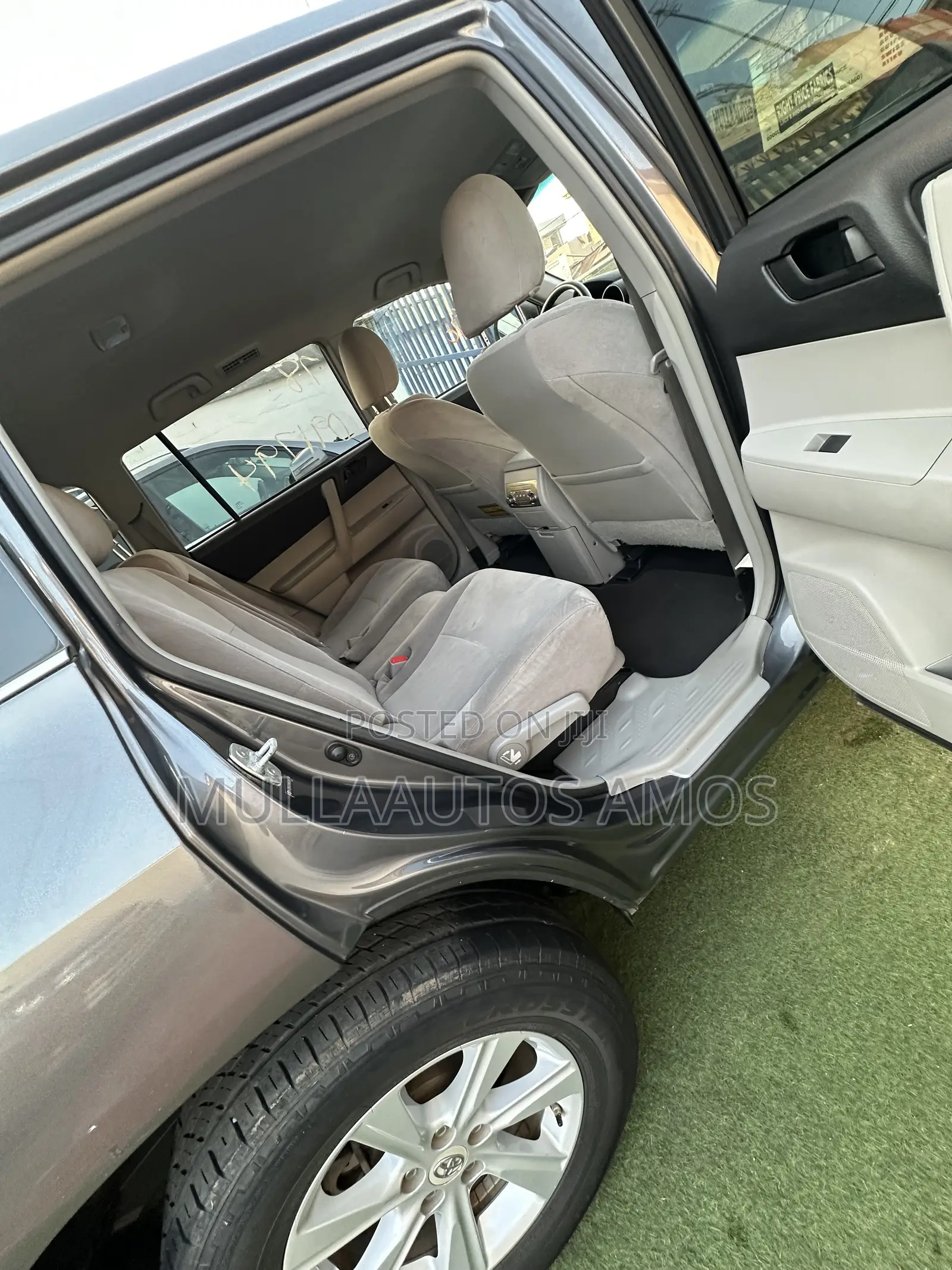 Toyota Highlander 2012 Gray