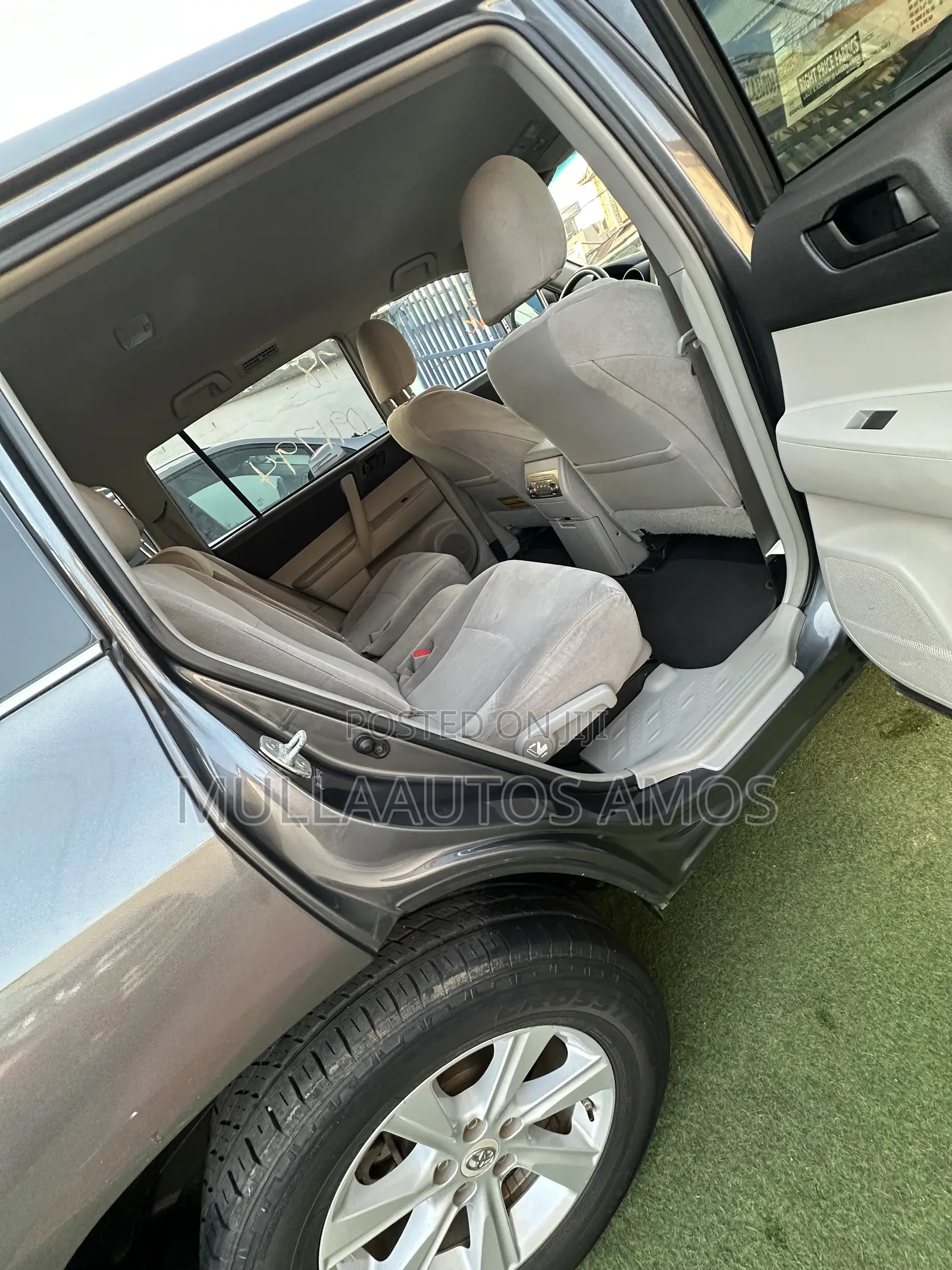 Toyota Highlander 2012 Gray