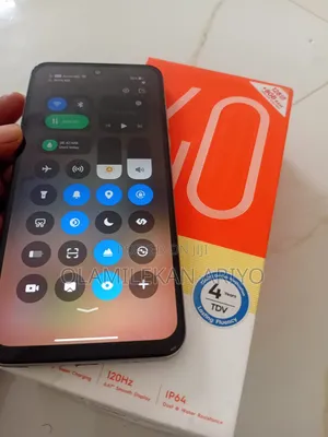 Tecno Spark 40 128 GB Gray