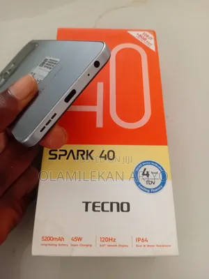Tecno Spark 40 128 GB Gray