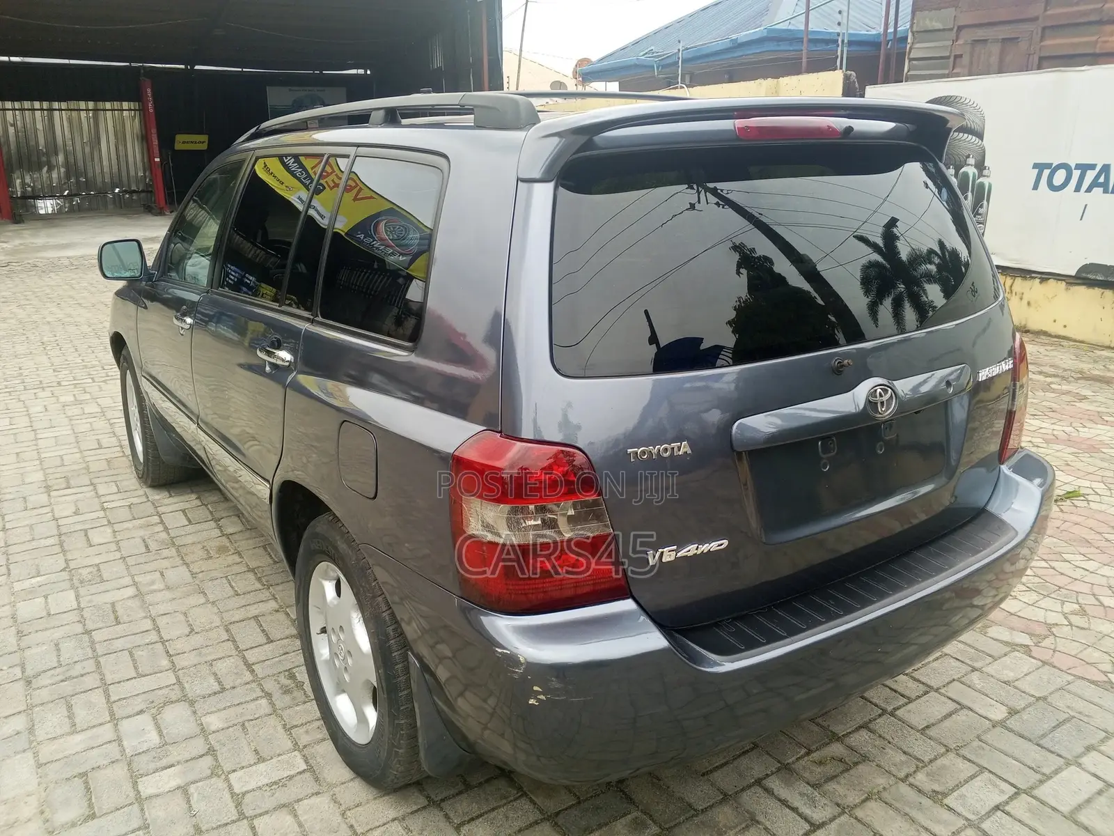 Toyota Highlander 2004 Blue