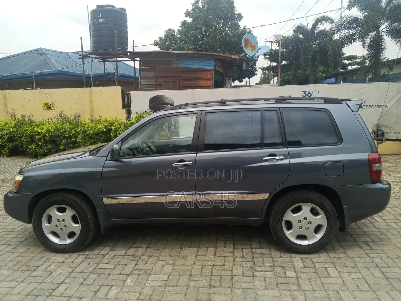 Toyota Highlander 2004 Blue