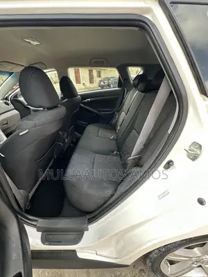 Pontiac Vibe 2008 White
