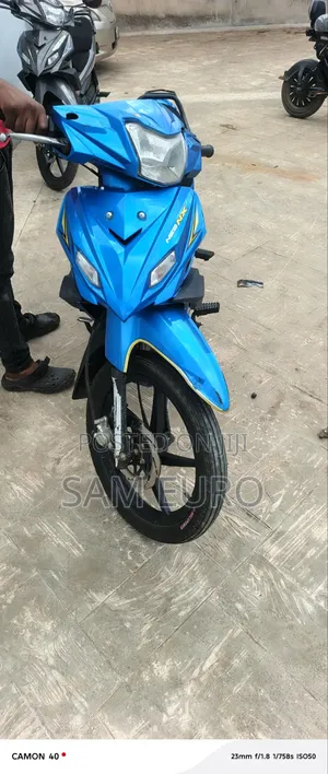 TVS Neo NX 2025 Blue