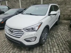 Hyundai Santa Fe 2016 White