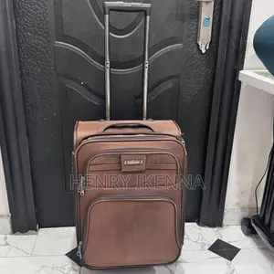 Small Light Weight Traveling Luggage Box