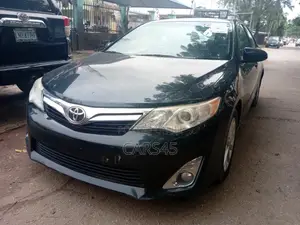 Toyota Camry 2012 Gray