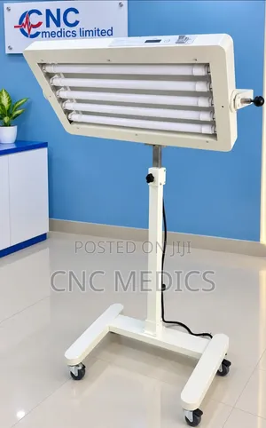Infant Phototherapy Unit