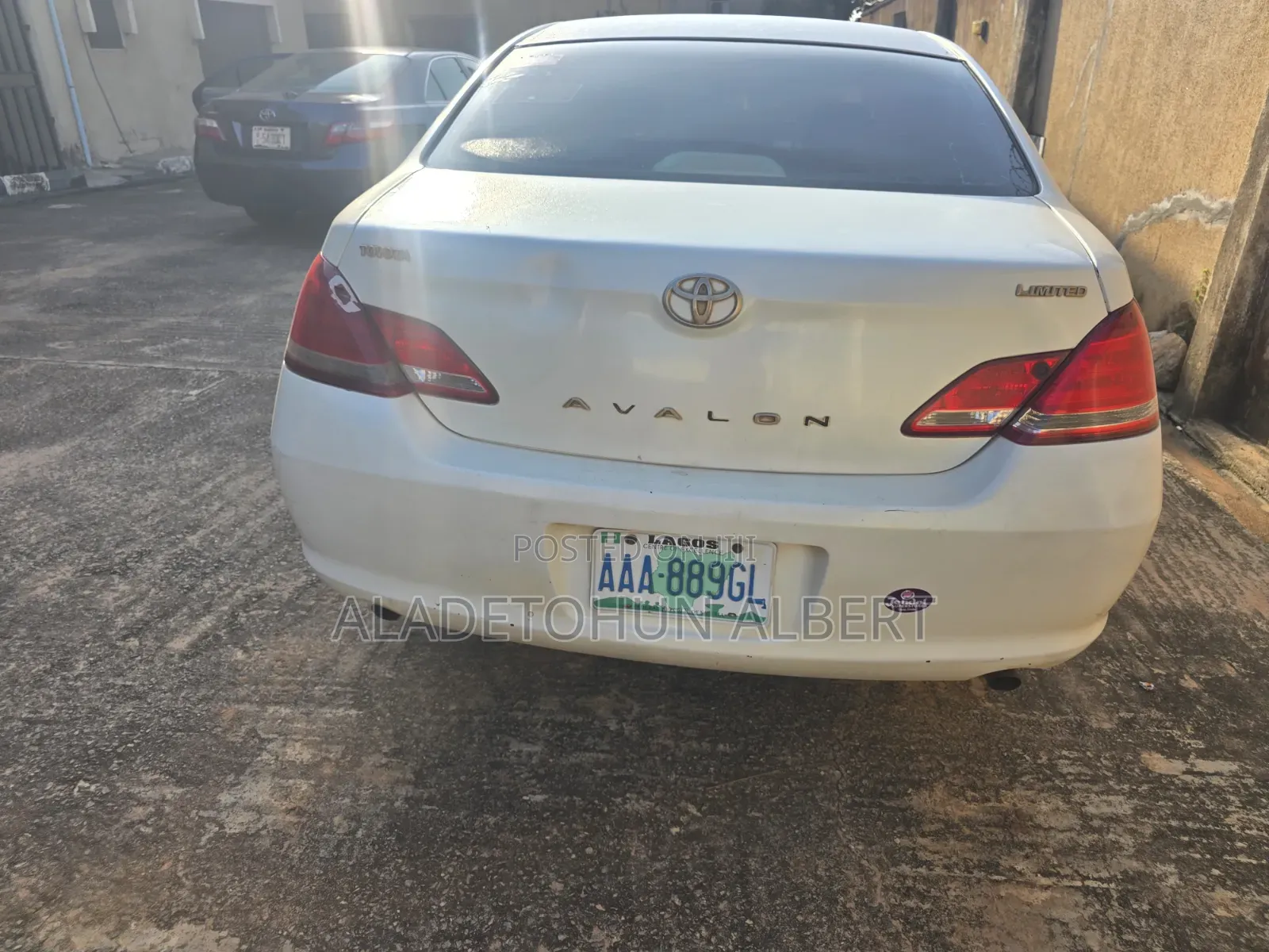 Toyota Avalon Limited 2007 White