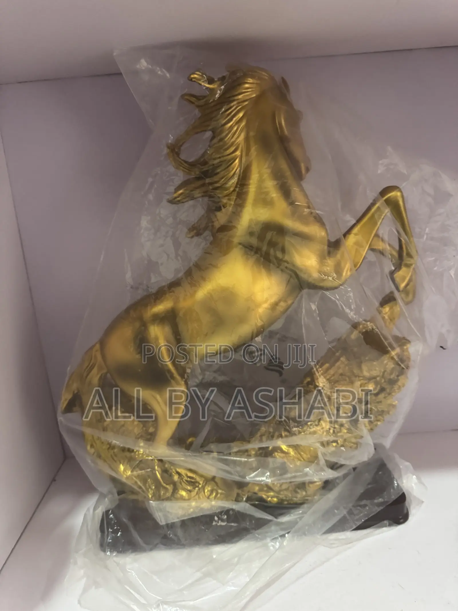 Home Decor(figurines)