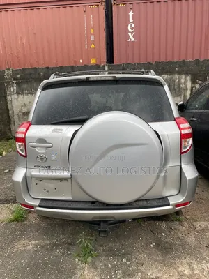 Toyota RAV4 2.5 2012 Silver