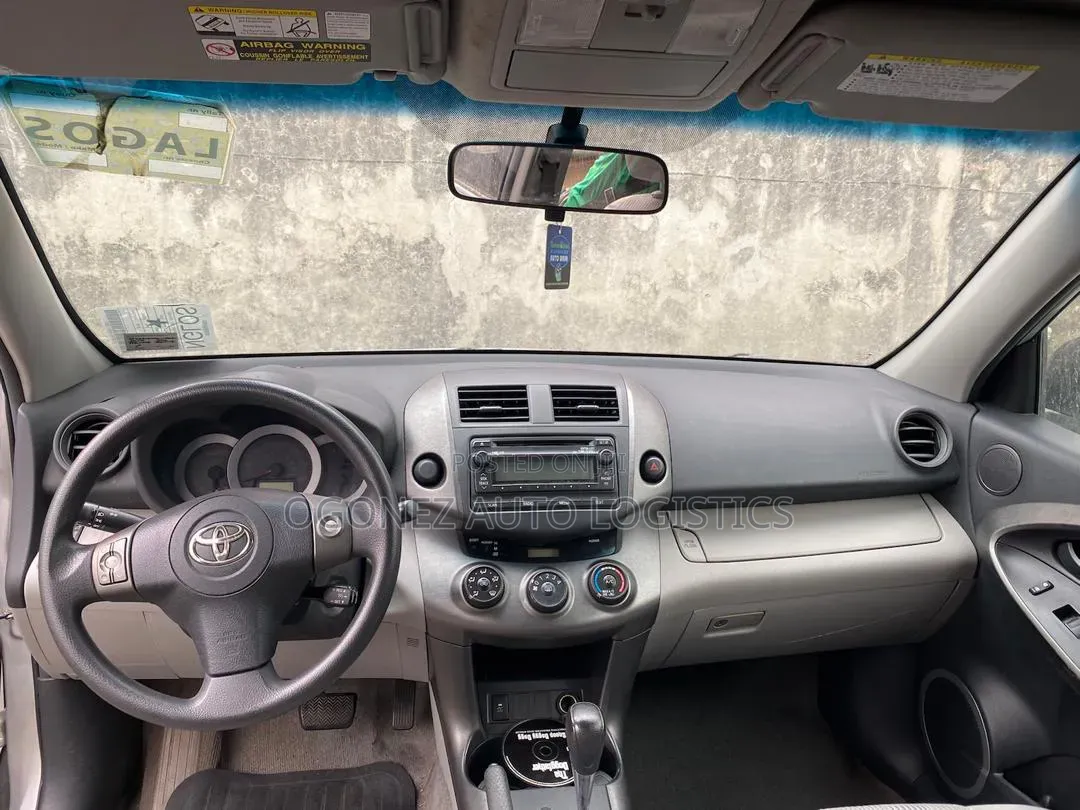 Toyota RAV4 2.5 2012 Silver