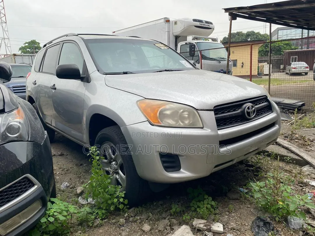 Toyota RAV4 2.5 2012 Silver