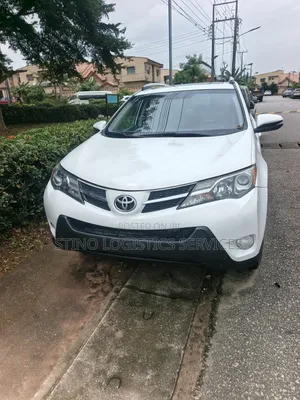 Toyota RAV4 2015 White